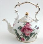 Roses Teapot with Two Mugs